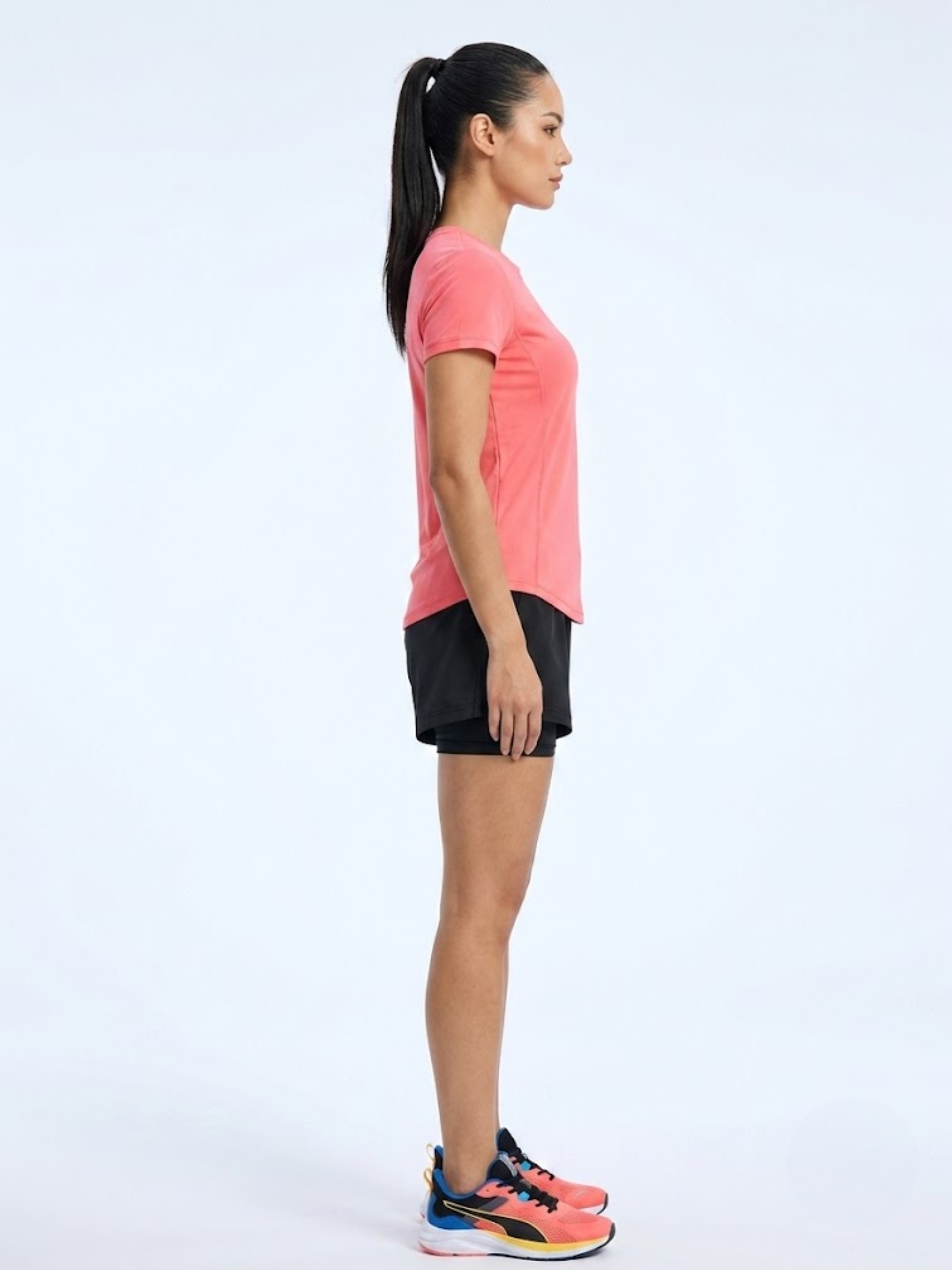 warriorx womens gym outfit with shorts
