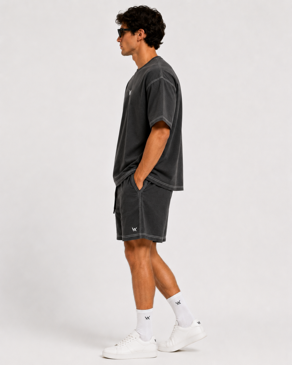 Men's Contrast Thread Baggy Fit Cordset with t-shirt and shorts