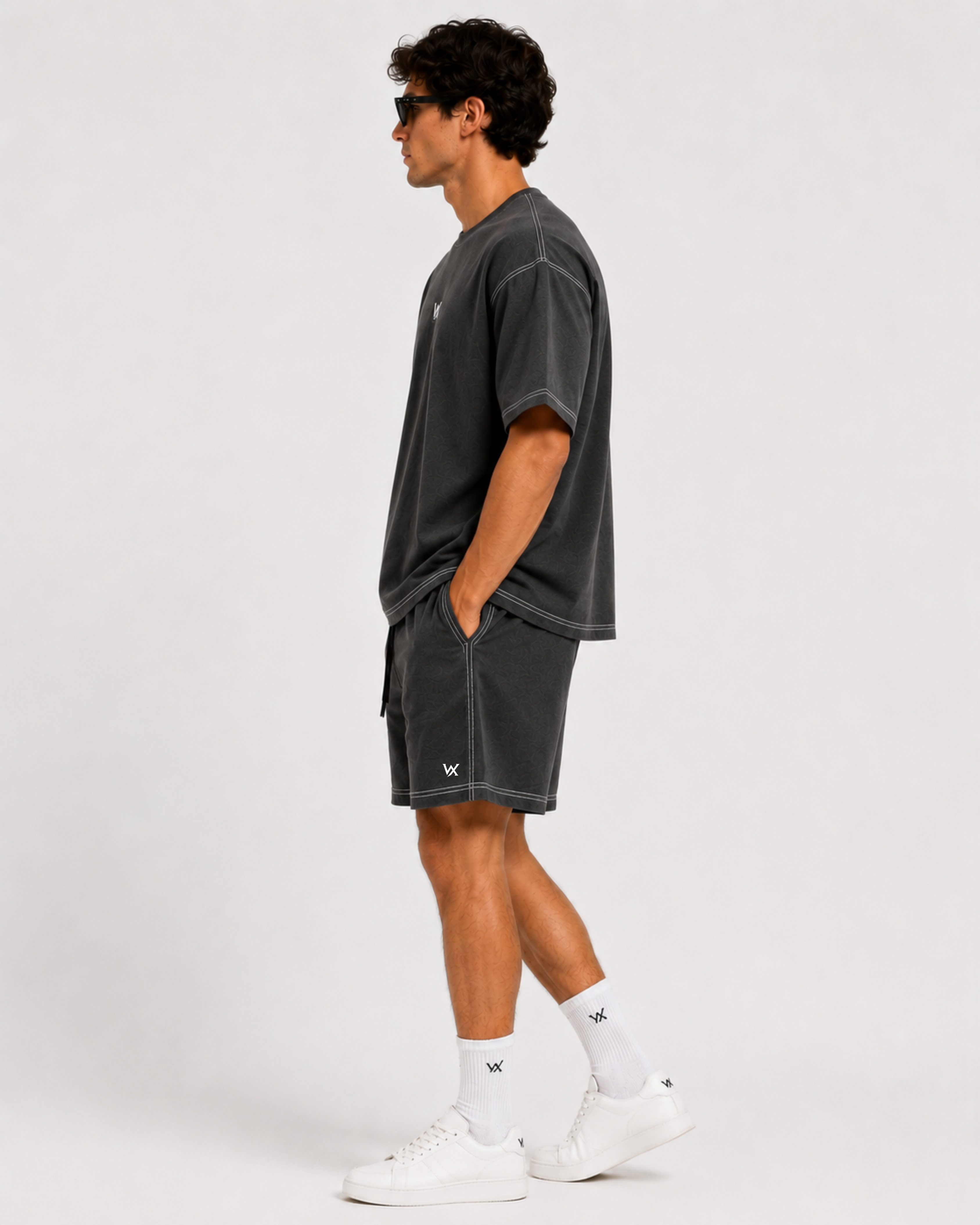 Men's Contrast Thread Baggy Fit Cordset with t-shirt and shorts
