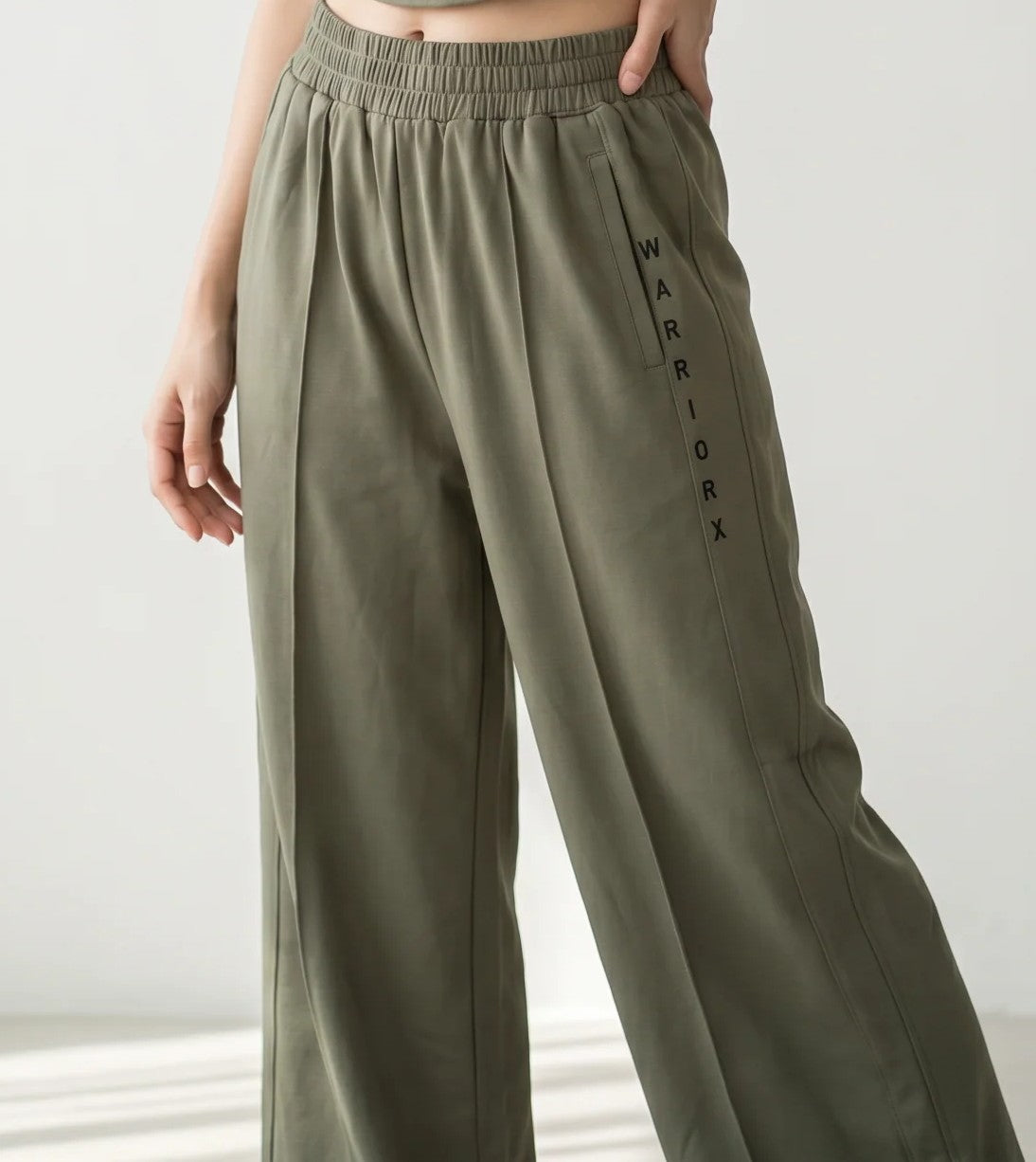 Womens Loose Fit Trouser