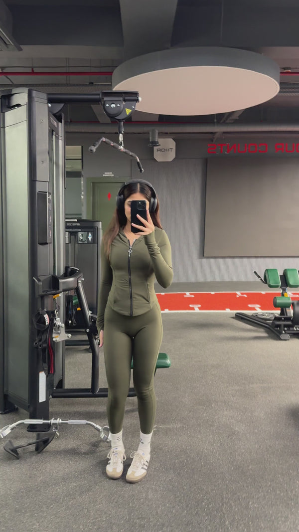 Women’s SculptFit Zip-Up Jacket & High-Waist Pocket Leggings Co-Ord Set
